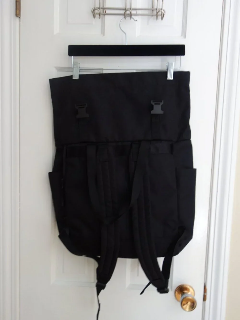 EUC TIMBUK2 San Francisco Black Messenger Backpack Roll Top Travel Bag